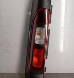 Feu arriere principal gauche (feux) OPEL VIVARO 2 Photo n°1