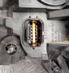 Optique avant principal droit (feux)(phare) OPEL VIVARO 2 Photo n°5