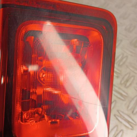 Feu de pare choc arriere droit RENAULT TRAFIC 3 COURT