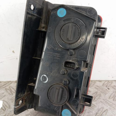 Feu de pare choc arriere gauche RENAULT TRAFIC 3 COURT