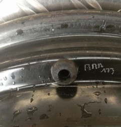 Jante RENAULT CLIO 3 Photo n°4