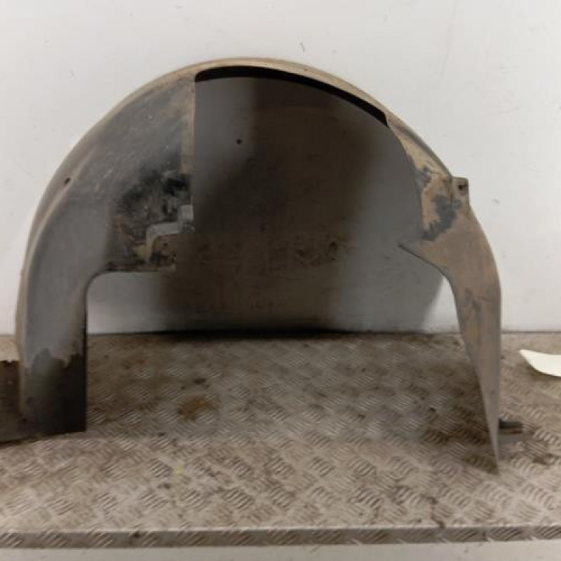 Pare boue avant droit PEUGEOT BIPPER