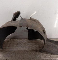 Pare boue avant droit PEUGEOT 406 Photo n°1