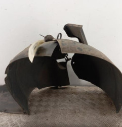 Pare boue avant gauche PEUGEOT 406 Photo n°1