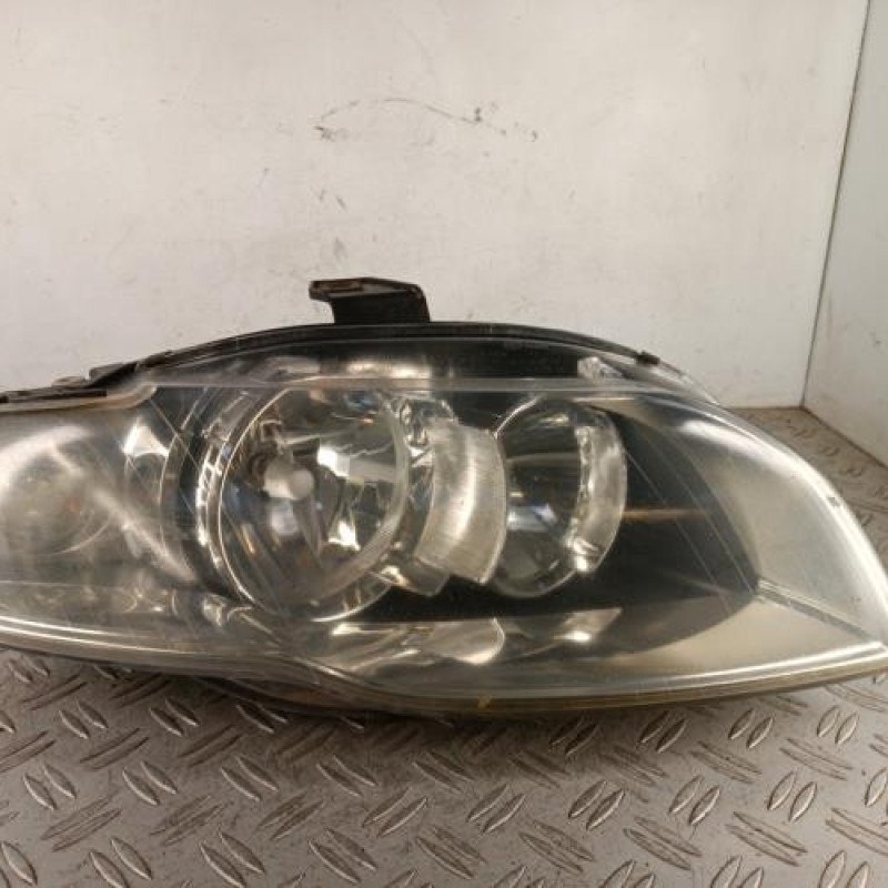 Optique avant principal droit (feux)(phare) AUDI A4 2