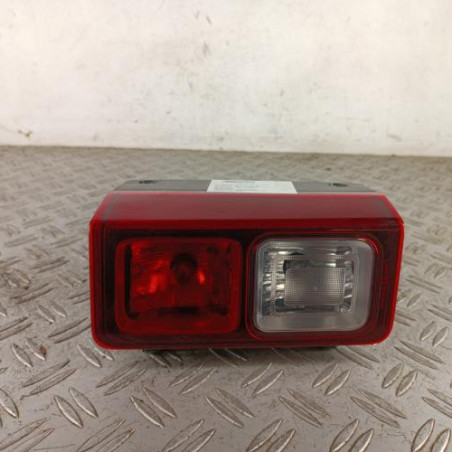 Feu de pare choc arriere gauche RENAULT TRAFIC 3 COURT Photo n°1