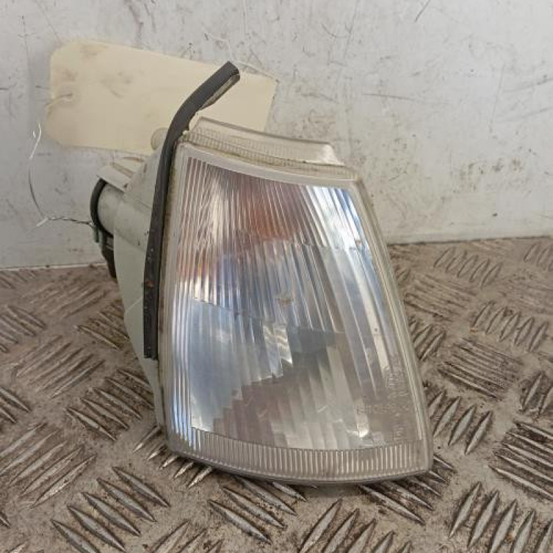 Optique avant secondaire droit (feux)(clignotant) RENAULT CLIO 1