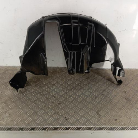 Pare boue arriere gauche SUZUKI SWIFT 5 Photo n°1
