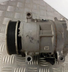 Compresseur clim CITROEN C4 CACTUS Photo n°5