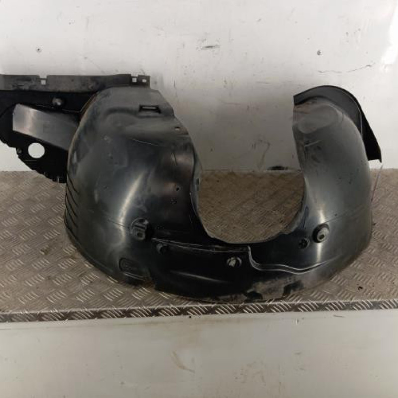 Pare boue avant gauche CITROEN C4 CACTUS