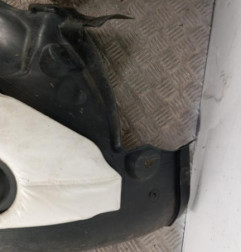 Pare boue avant droit RENAULT MEGANE 3 Photo n°4