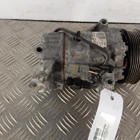 Compresseur clim RENAULT CLIO 5 Photo n°1