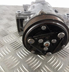 Compresseur clim RENAULT CLIO 5 Photo n°3
