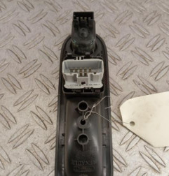 Interrupteur de leve vitre avant gauche RENAULT CLIO 3