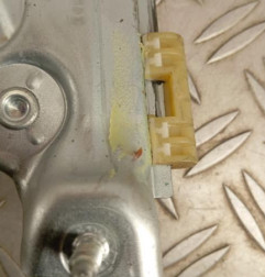 Leve vitre electrique avant gauche RENAULT MEGANE 4