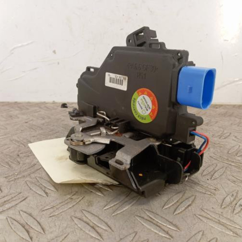 Serrure avant droit VOLKSWAGEN GOLF PLUS Serrure avant droit VOLKSWAGEN GOLF PLUS