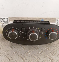 Commande chauffage DACIA DUSTER 1 Photo n°1