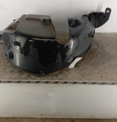 Pare boue arriere gauche RENAULT CLIO 4