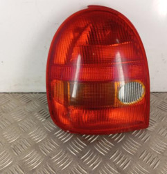 Feu arriere principal gauche (feux) OPEL CORSA B Photo n°1