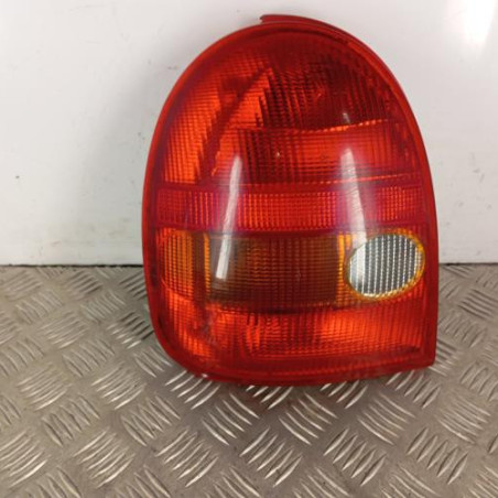 Feu arriere principal gauche (feux) OPEL CORSA B Photo n°1