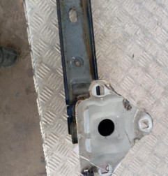 Renfort pare choc arriere (traverse) DS DS3 Photo n°3