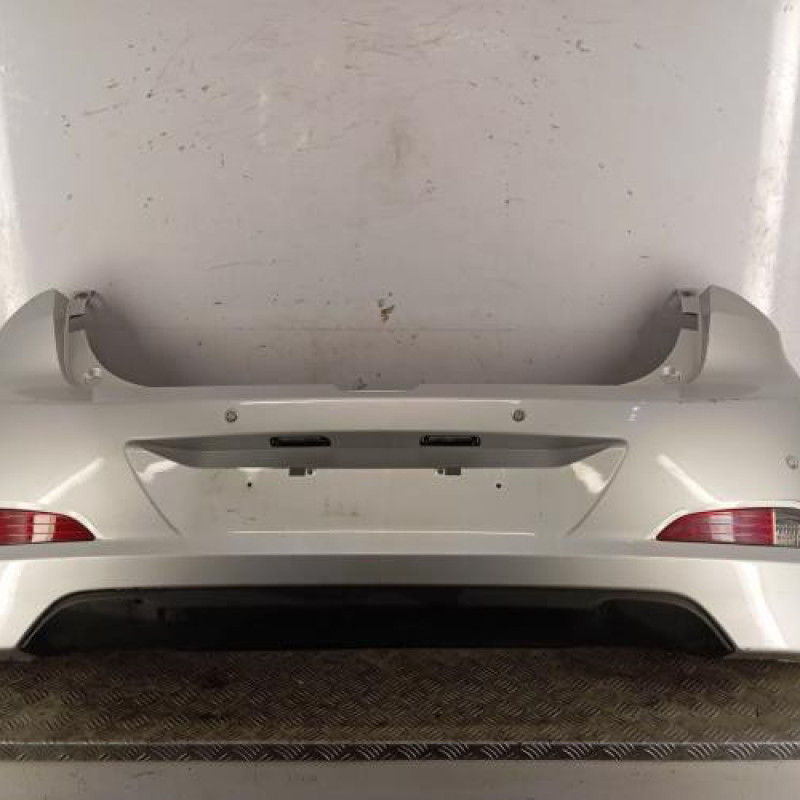 Pare choc arriere HYUNDAI I 20 2