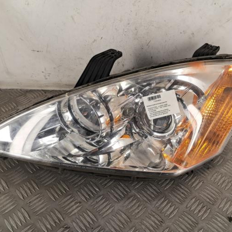 Optique avant principal gauche (feux)(phare) SSANGYONG KYRON