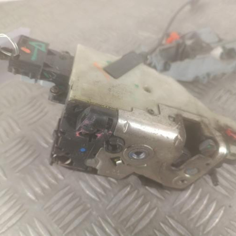 Serrure arriere droit CITROEN C4 GRAND PICASSO 1