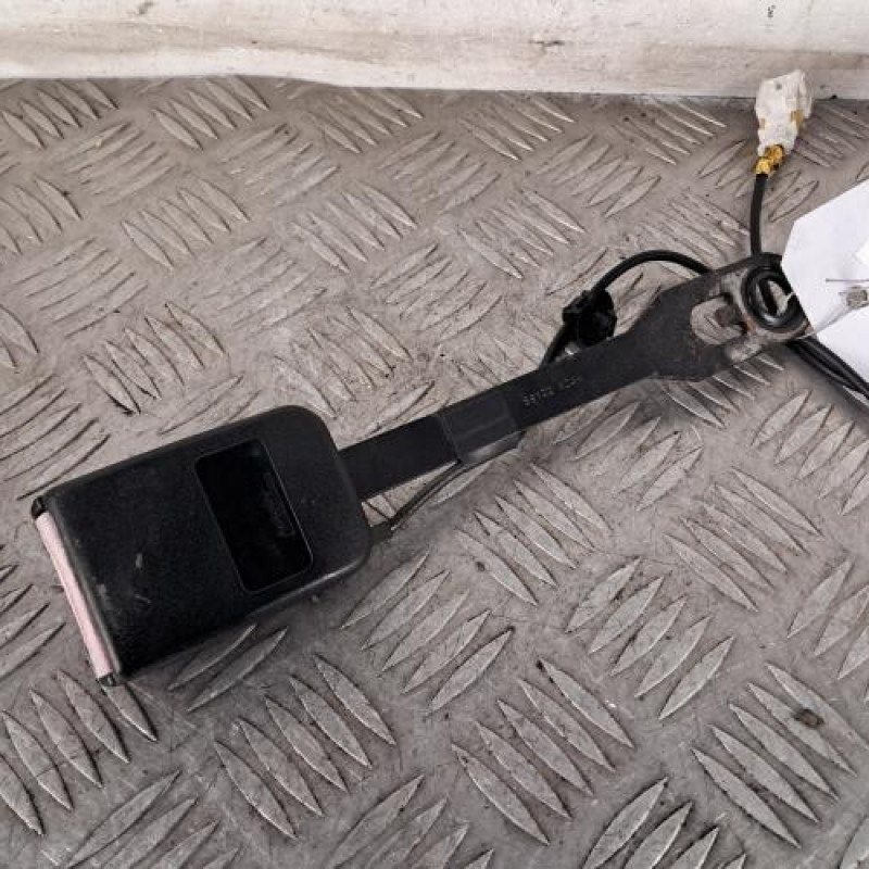 Attache ceinture avant gauche PEUGEOT 407