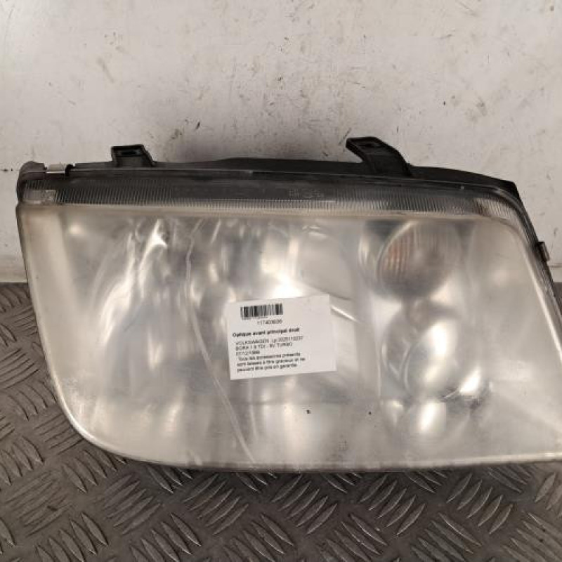 Optique avant principal droit (feux)(phare) VOLKSWAGEN BORA