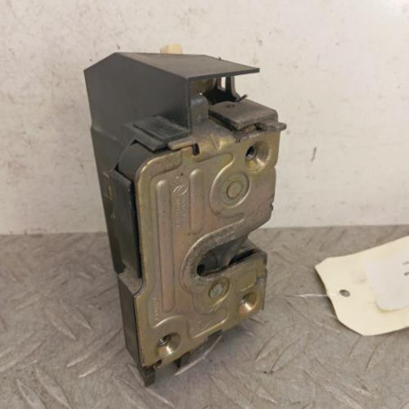 Serrure arriere gauche RENAULT MEGANE 1 Photo n°1