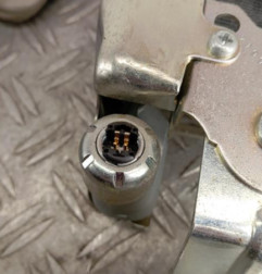 Ceinture avant droit NISSAN NAVARA 1 Photo n°5