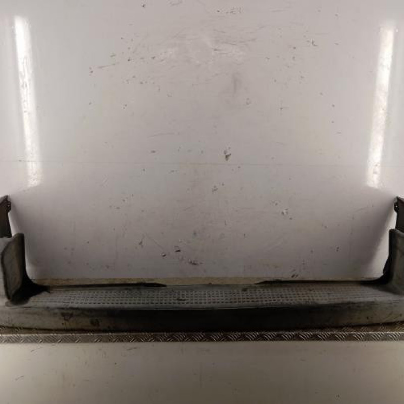 Pare choc arriere VOLKSWAGEN TRANSPORTER 4