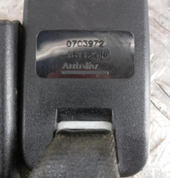 Attache ceinture arriere droit DACIA DUSTER 1