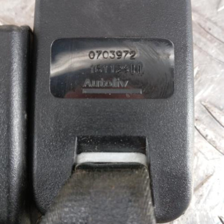 Attache ceinture arriere droit DACIA DUSTER 1