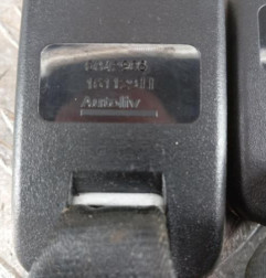 Attache ceinture arriere droit DACIA DUSTER 1 Photo n°3