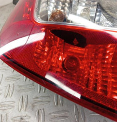 Feu arriere principal gauche (feux) OPEL CORSA D