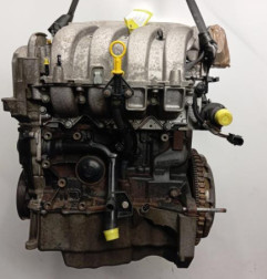 Moteur RENAULT CLIO 3 Photo n°1