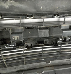 Pare choc avant PEUGEOT 308 1 Photo n°9