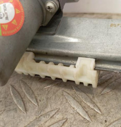 Leve vitre electrique avant droit RENAULT TRAFIC 3 COURT Photo n°3