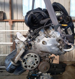 Moteur PEUGEOT 107 Photo n°1