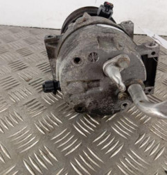 Compresseur clim RENAULT LAGUNA 2 Photo n°1