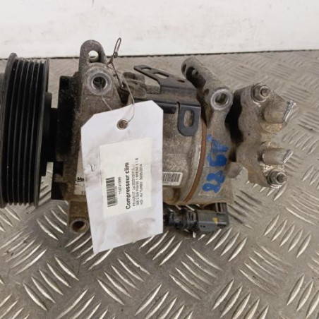 Compresseur clim PEUGEOT 308 2 SW Photo n°1