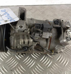 Compresseur clim RENAULT ESPACE 5 Photo n°1