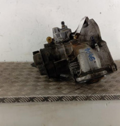 Boite de vitesses OPEL CORSA B Photo n°4