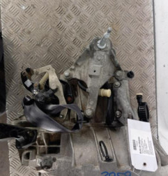 Boite de vitesses RENAULT CLIO 4 Photo n°5