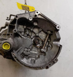 Boite de vitesses PEUGEOT 206+ Photo n°1