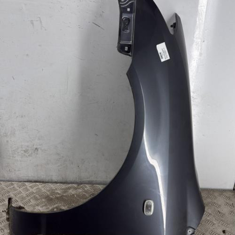 Aile avant gauche TOYOTA COROLLA 10 Aile avant gauche TOYOTA COROLLA 10