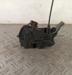 Serrure avant gauche RENAULT TRAFIC 3 COURT