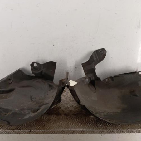 Pare boue avant gauche RENAULT MEGANE 3